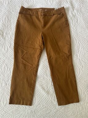 Old Navy Women’s Brown Straight-Leg Pants